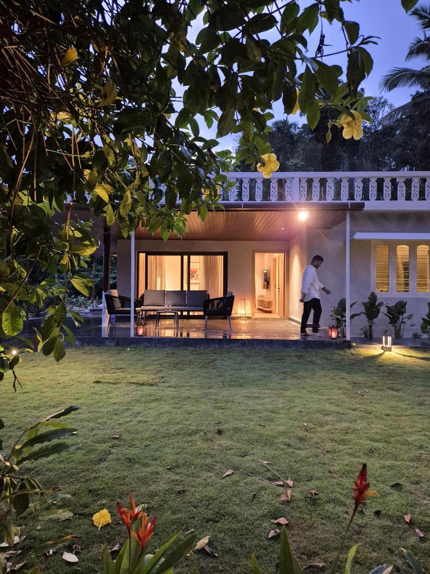 Songs Of The Treepie Villa Virajpet Exterior photo